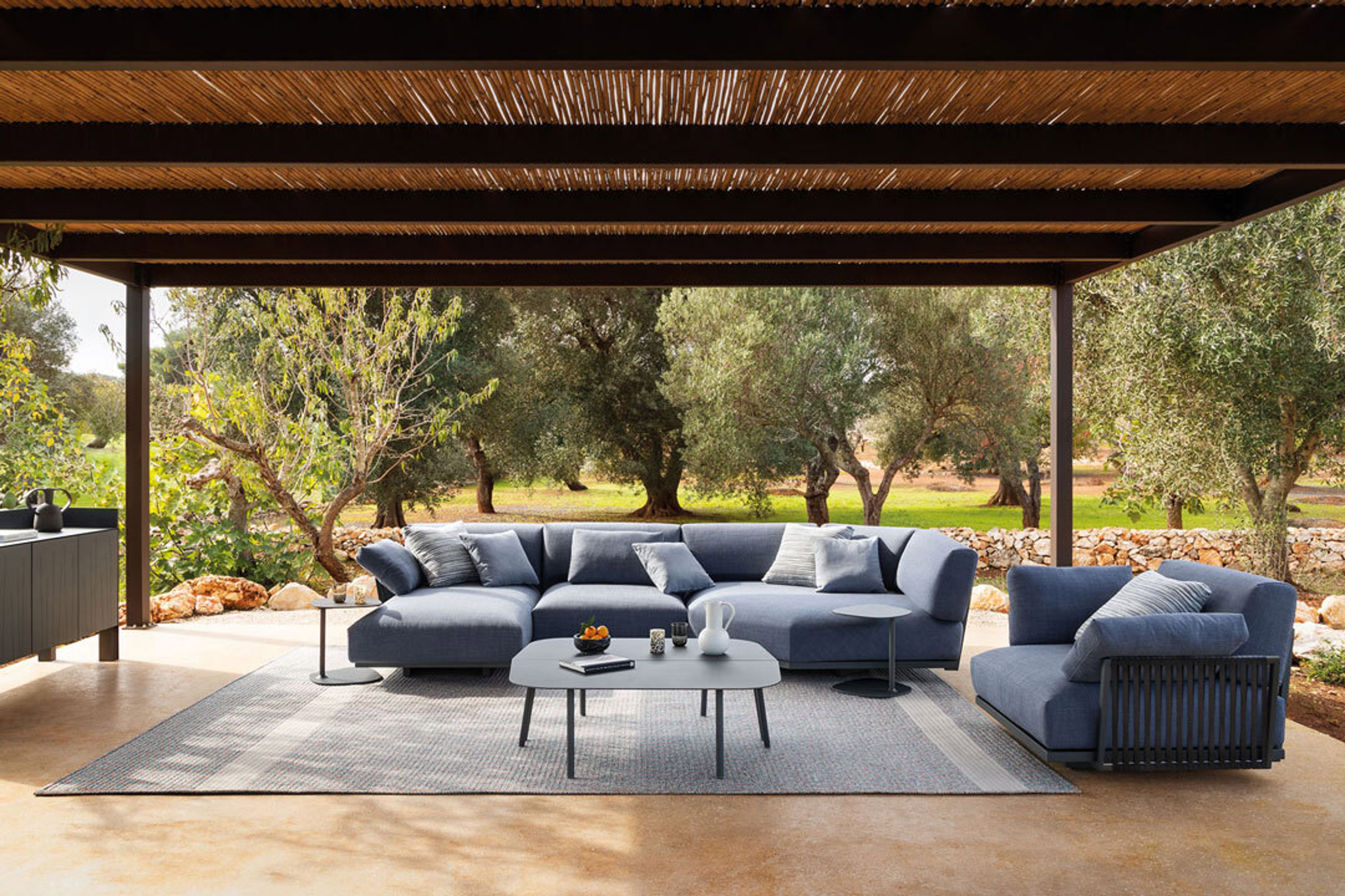 Fast Outdoor Lifestyle Solaris
