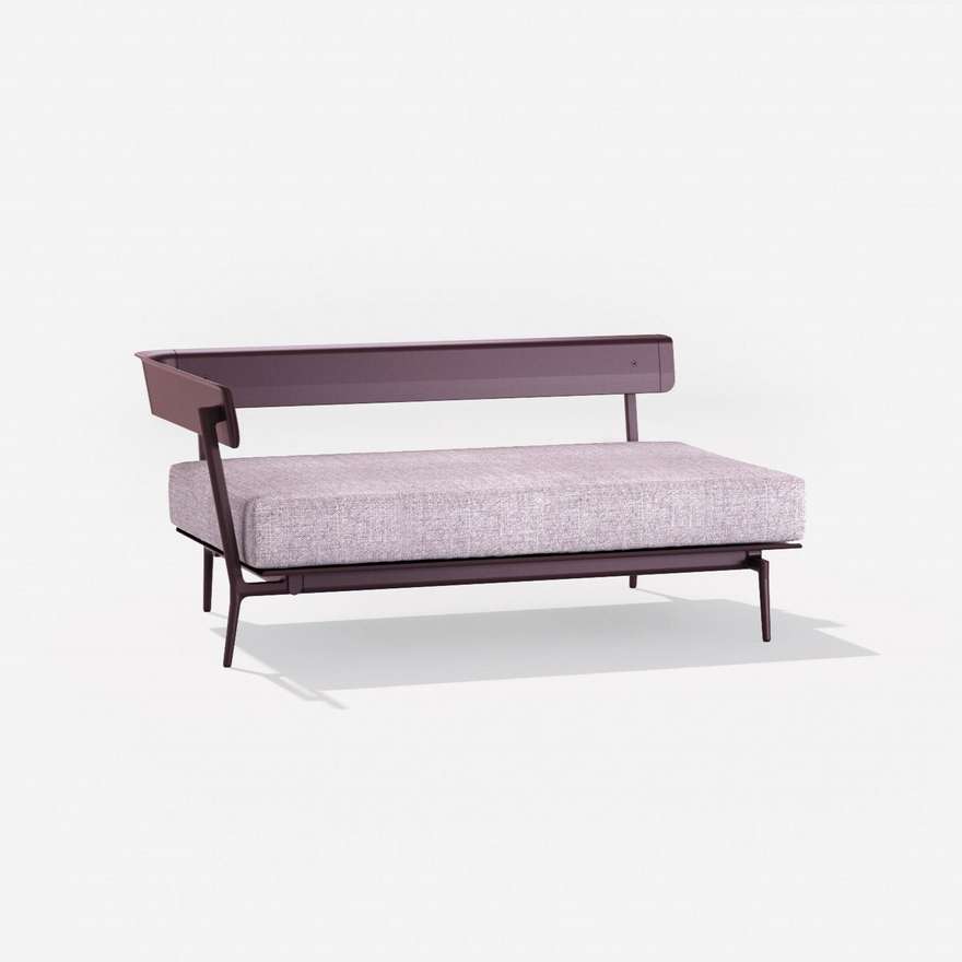 Aikana | 2-seater sofa with right armrest