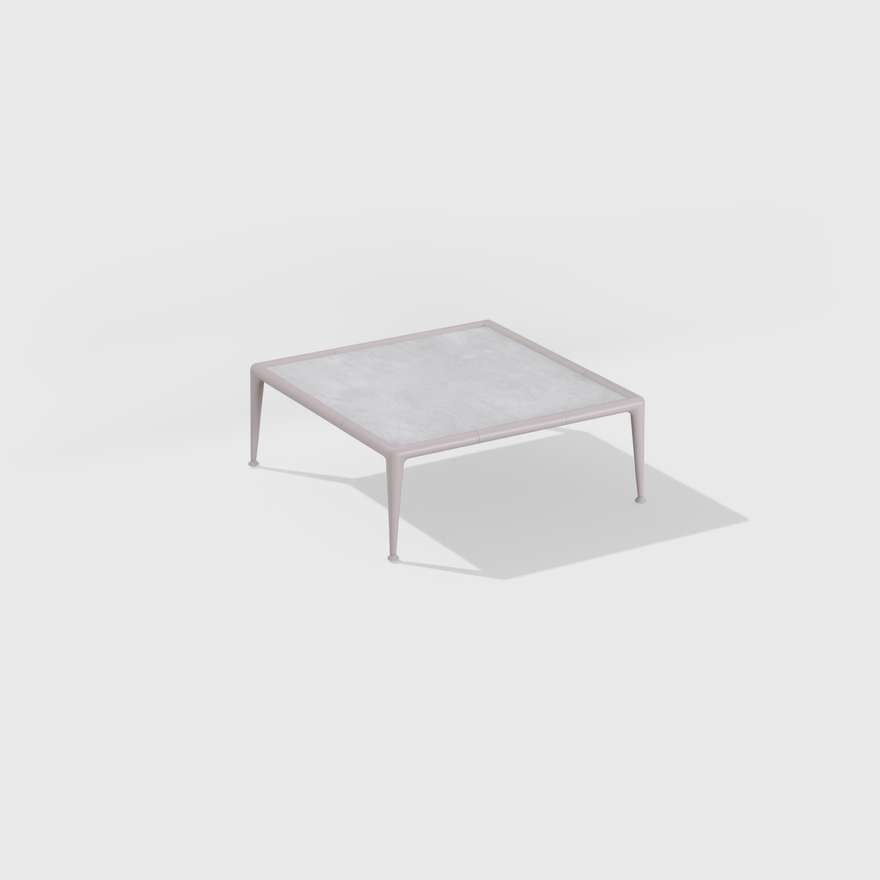 New Joint | Tavolo basso quadrato con piano in gres porcellanato