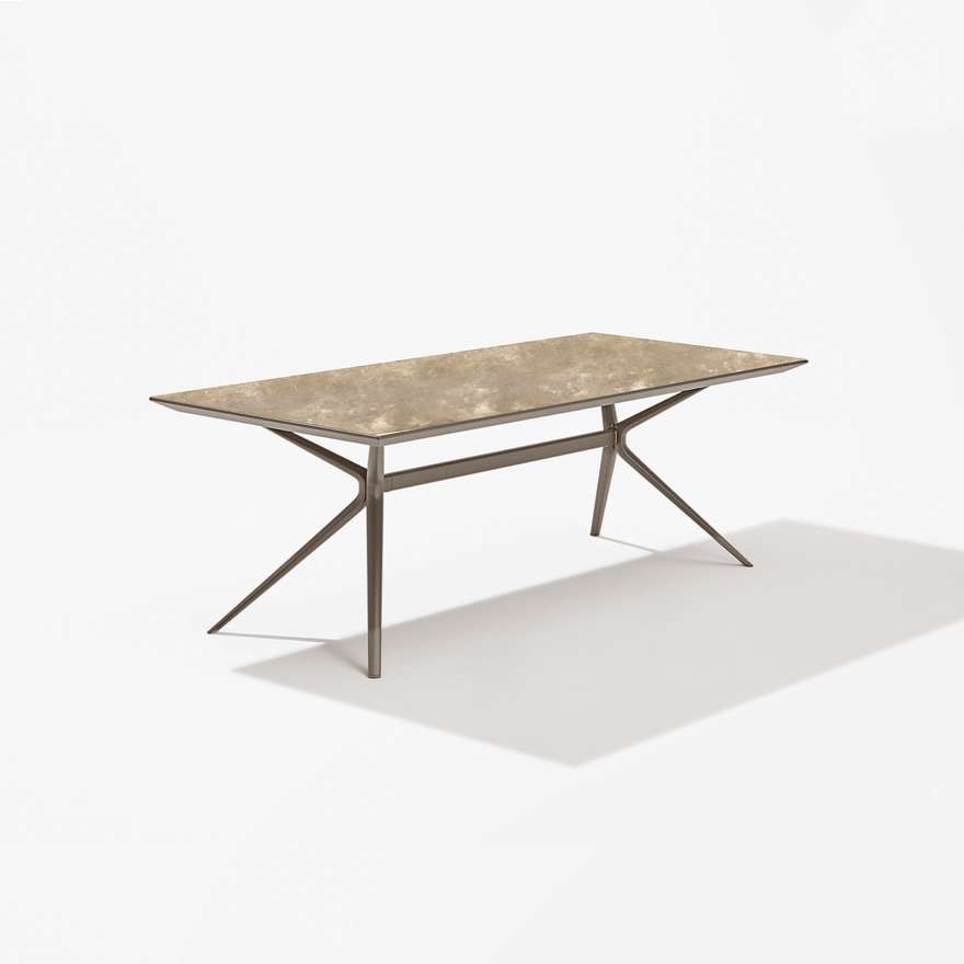 Moai | Rectangular table with top in porcelain stoneware